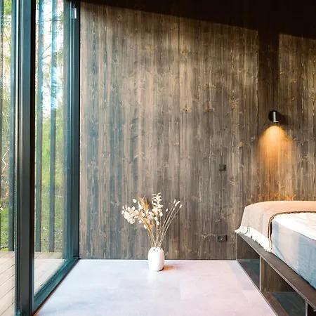 Woodhouse Denmark * Hadsund